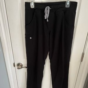 Figs Black Cade Cargo scrubs size medium